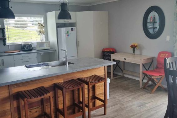 The Bach - kitchen